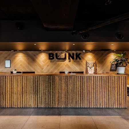 Bunk Surfers Paradise International Backpacker Hostel (Adults Only) Gold Coast Eksteriør billede