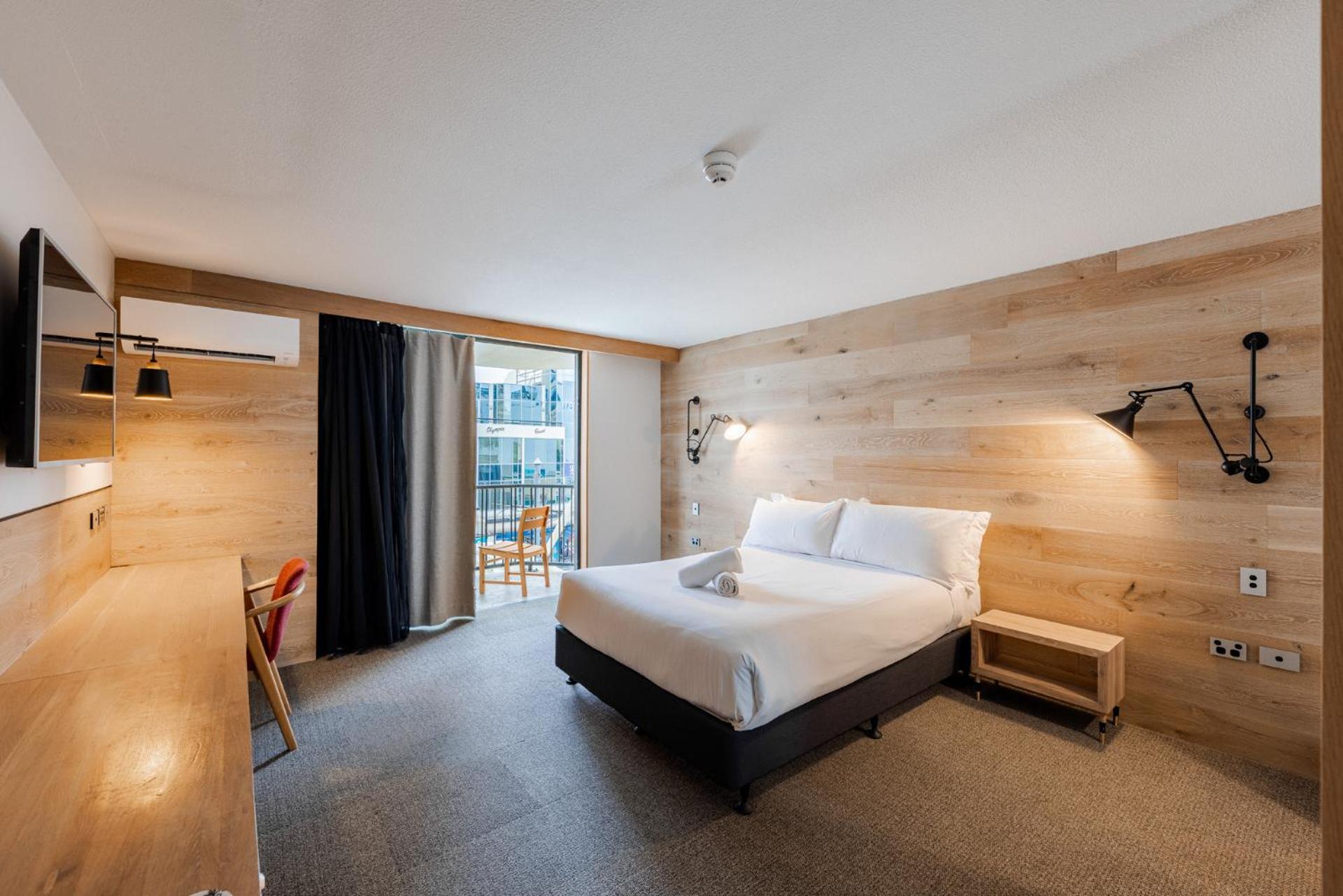 Bunk Surfers Paradise International Backpacker Hostel (Adults Only) Gold Coast Eksteriør billede