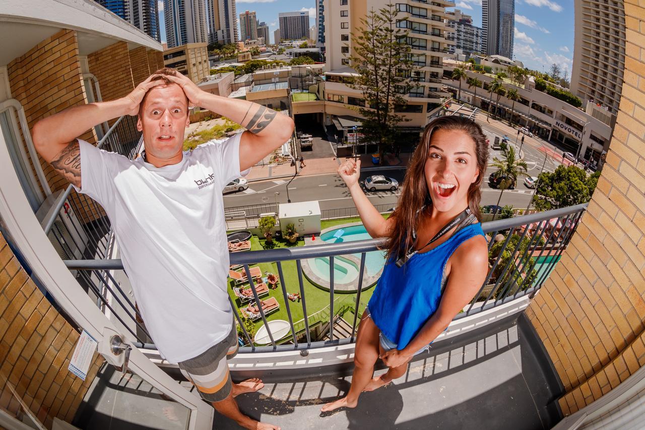 Bunk Surfers Paradise International Backpacker Hostel (Adults Only) Gold Coast Eksteriør billede